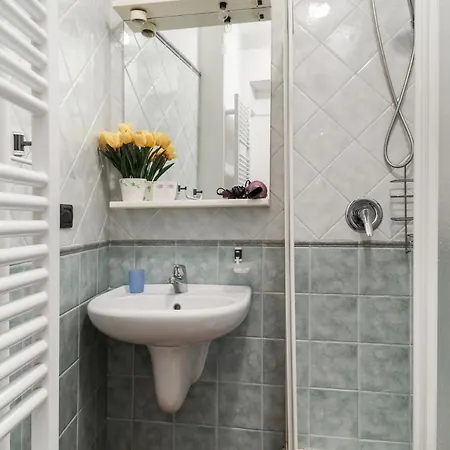 Apartament Guesthost - *