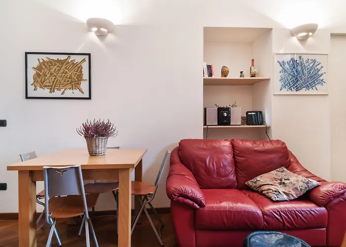 Guesthost - Apartment Bologna