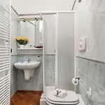 Apartment Guesthost - Bologna