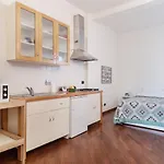 Guesthost - Apartment