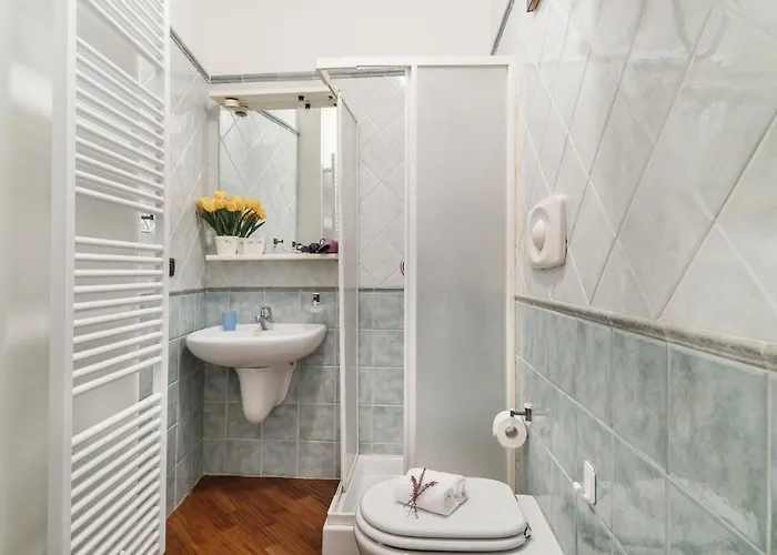 Apartment Guesthost - Bologna