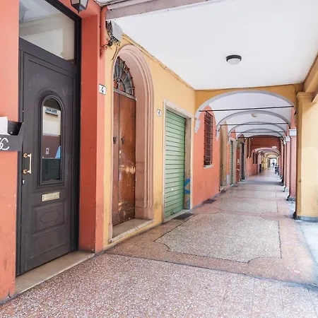 Bologna Central Studio *